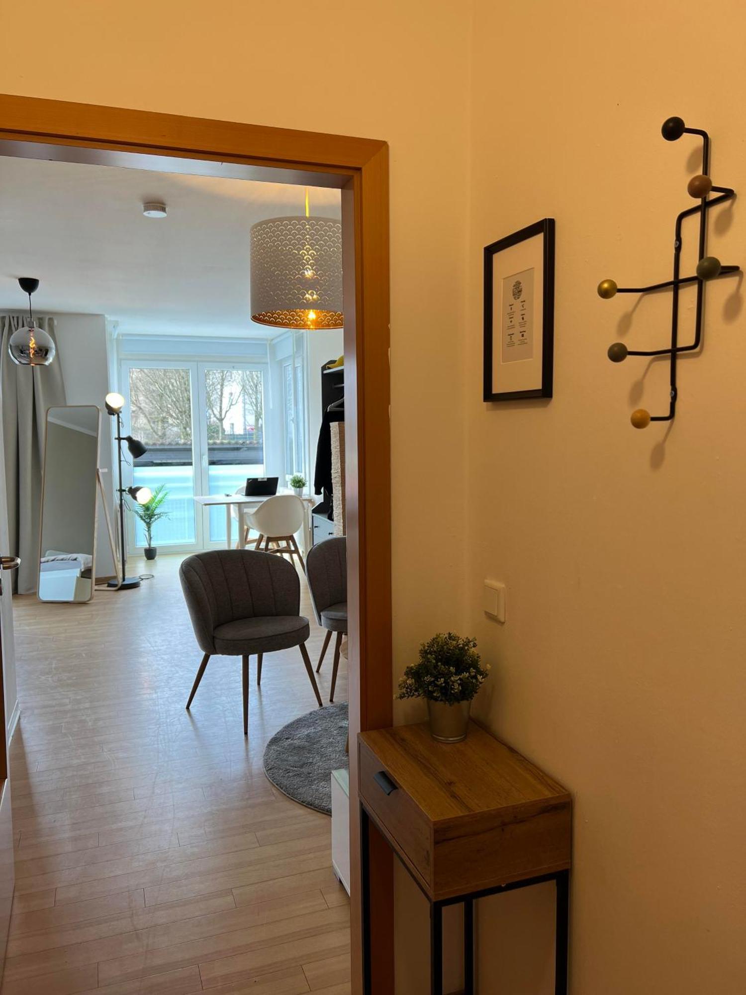 Moderne Und Gemuetliche Wohnung, Zentral Gelegen * Bielefeld